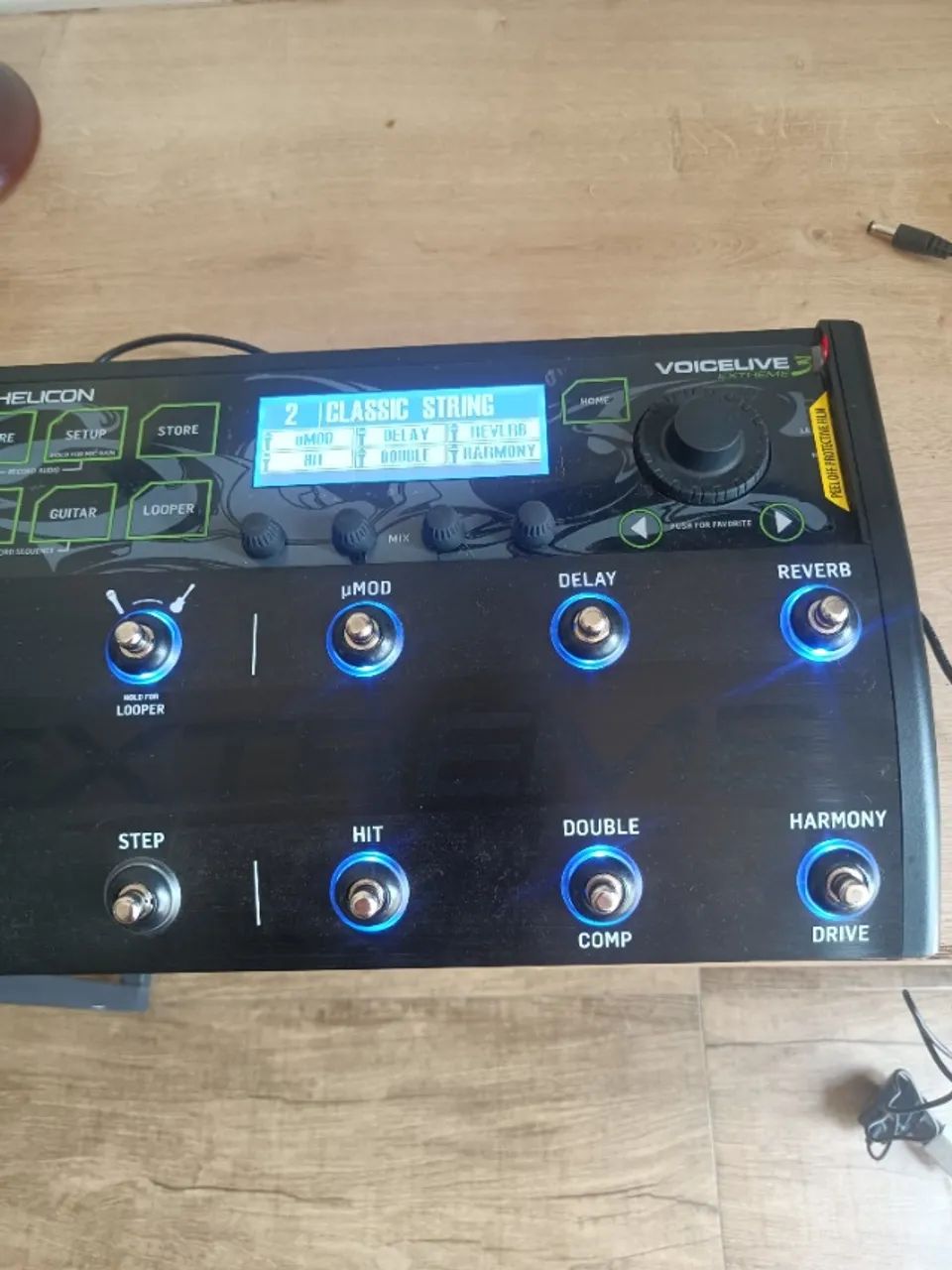 Pedaleira de voz TC Helicon Xtreme 3 - Foto 5