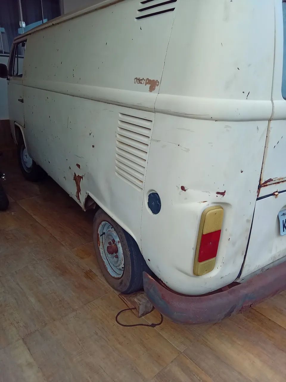Volkswagen Kombi Furgão 1983