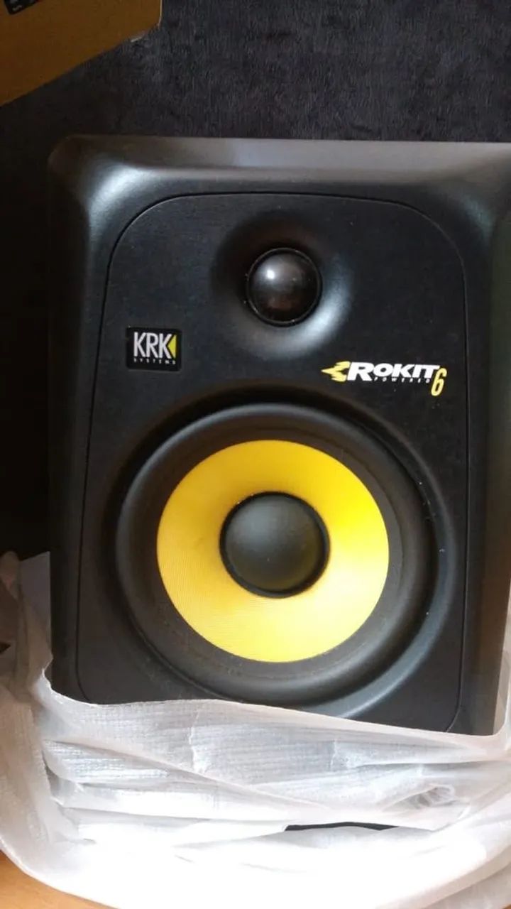 Monitores de Referência (Caixas) KRK Rokit 6 - Foto 3