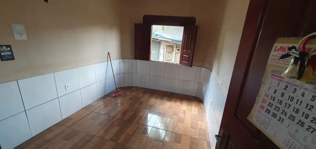 Casa ampla com terreno - Foto 5