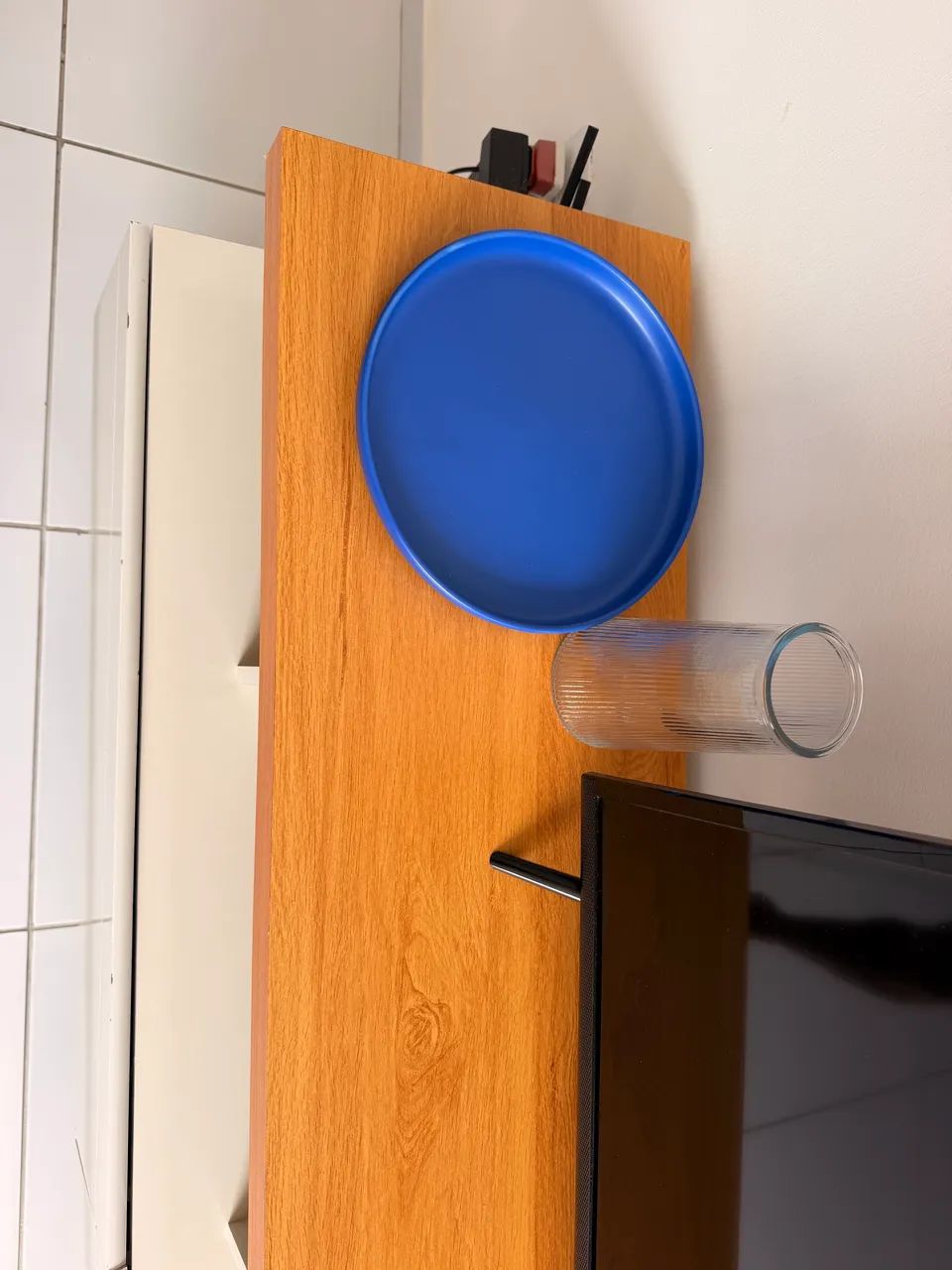 Rack para TV com duas gavetas  - Foto 4