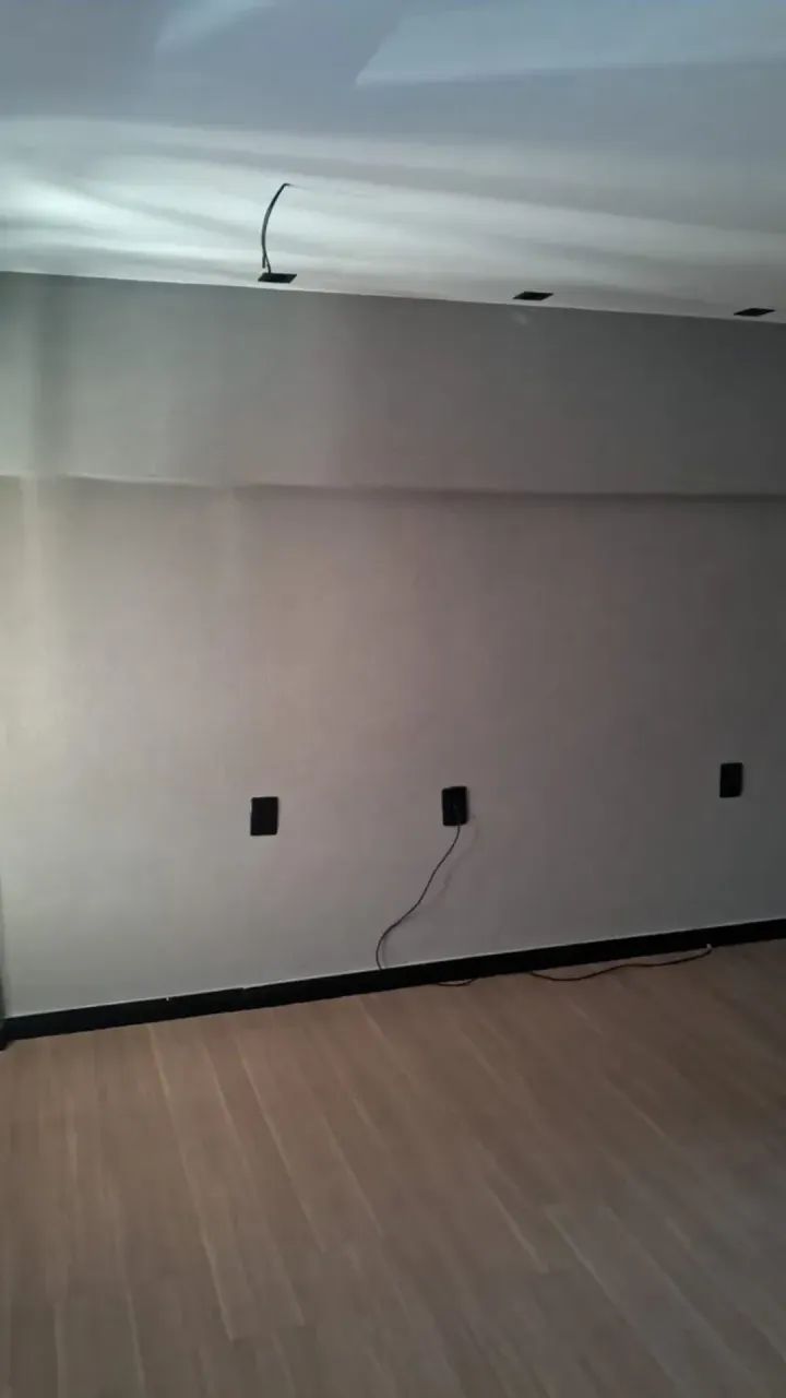 Sala Comercial com mezanino e banheiro no Largo da Batalha | Niterói - RJ - Foto 3