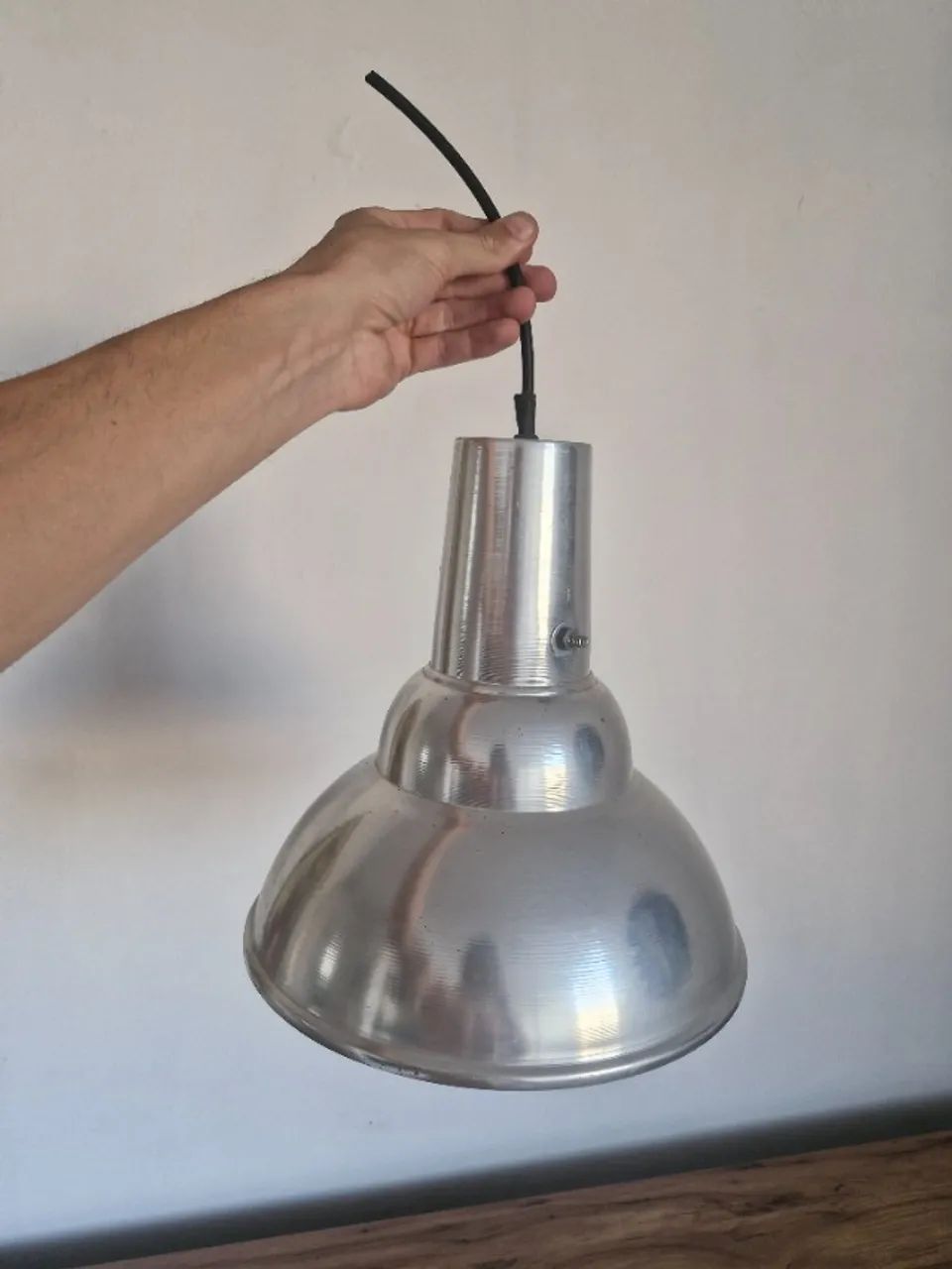 Luminária Pendente de Alumínio