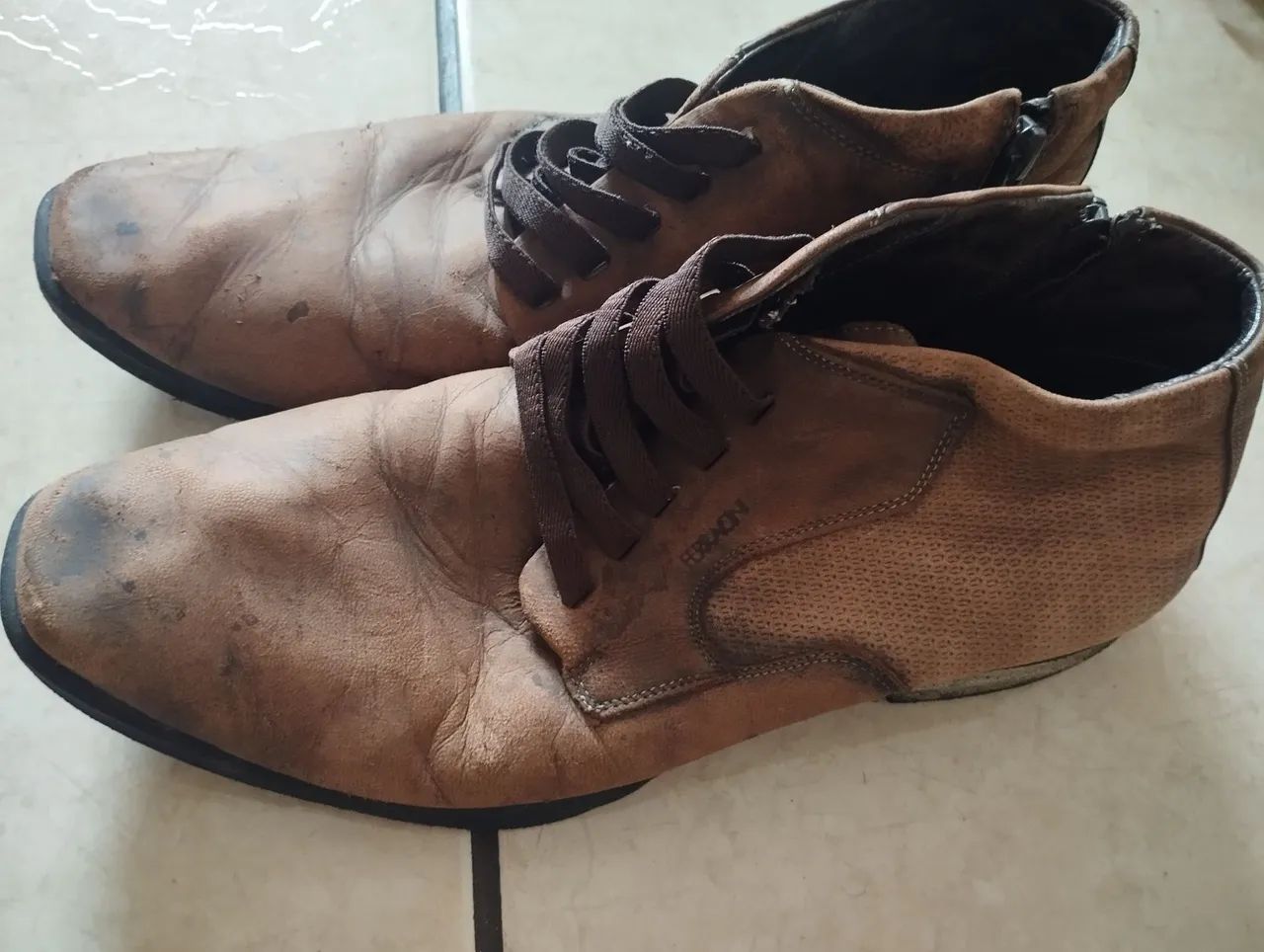 Bota FERRACINI em couro legítimo original número 41  - Foto 2