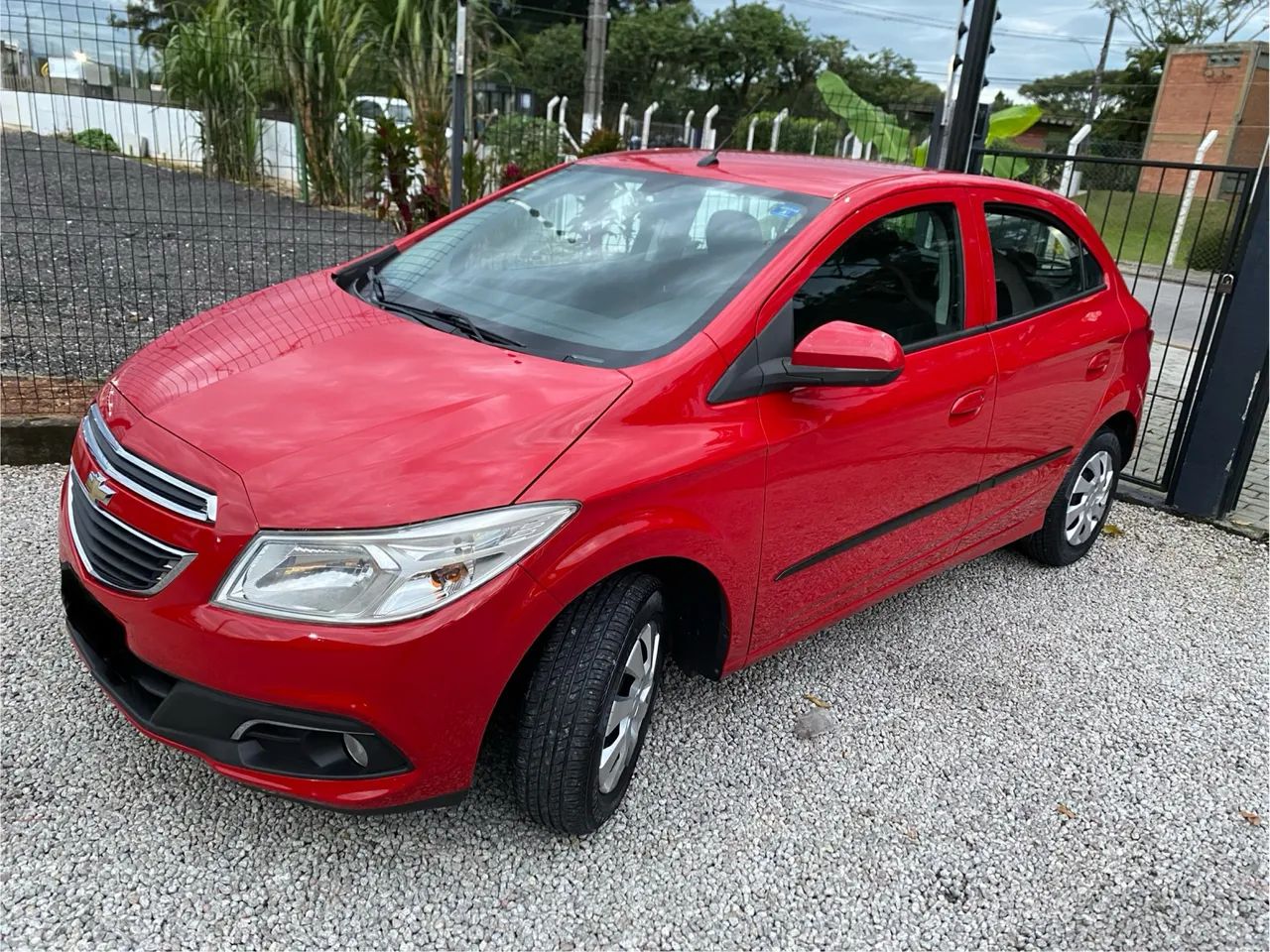 Chevrolet Onix 2014