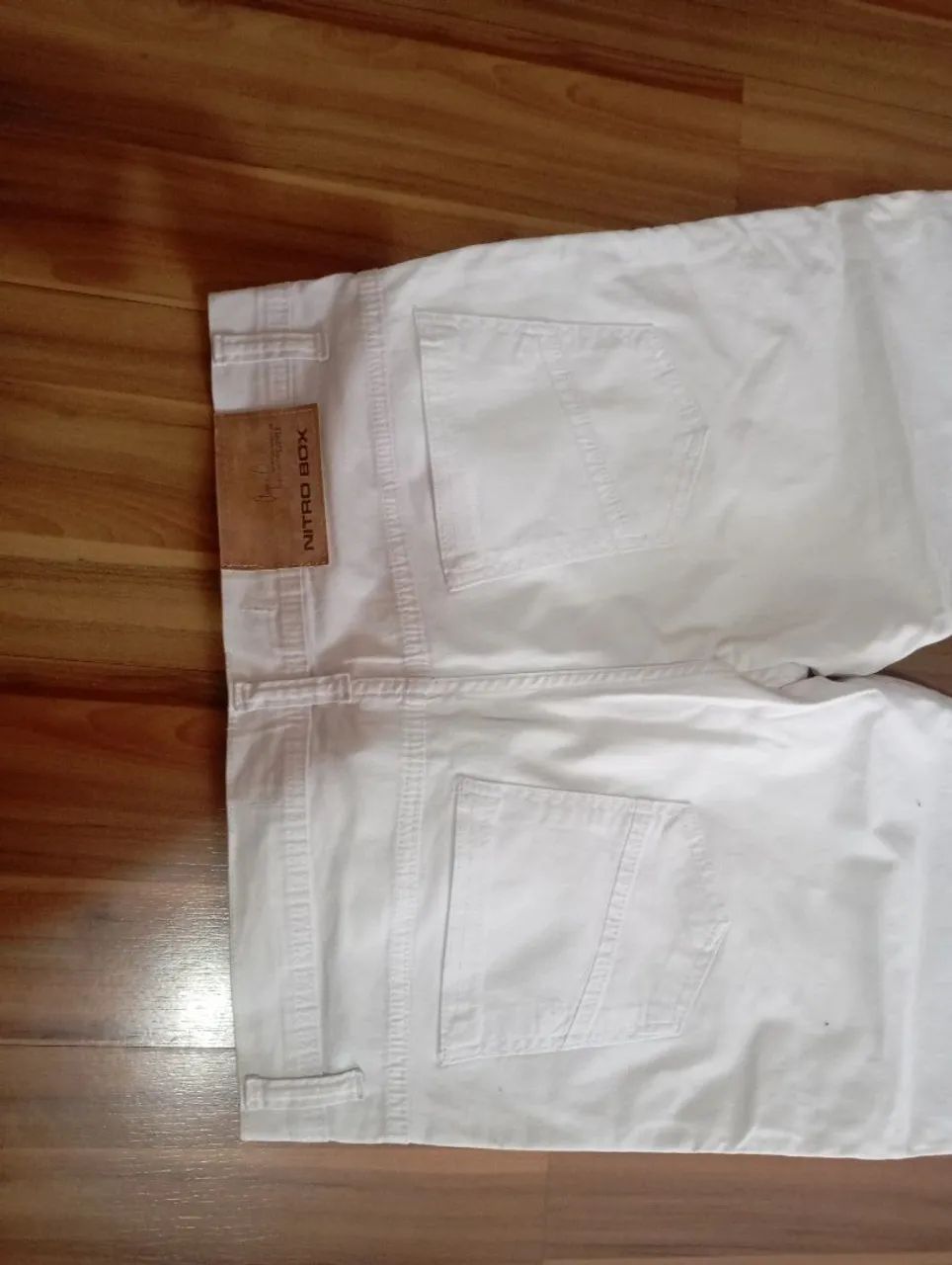 Calça branca - Foto 4