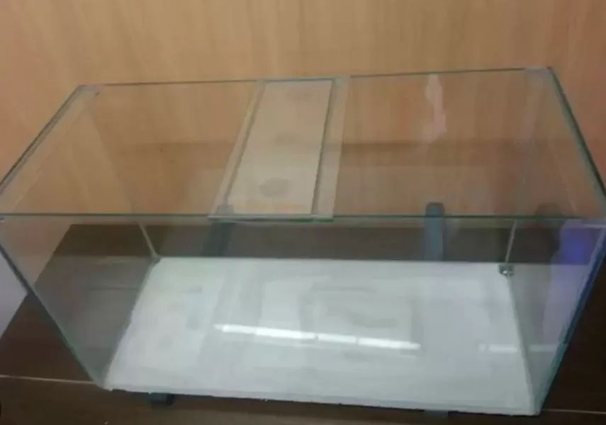 Vendo aquário usado 