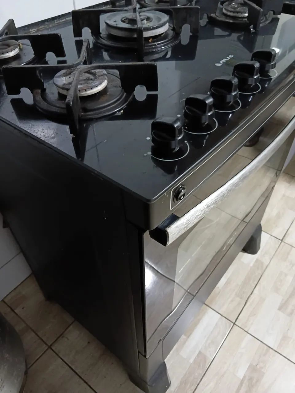 Fogão 5 bocas