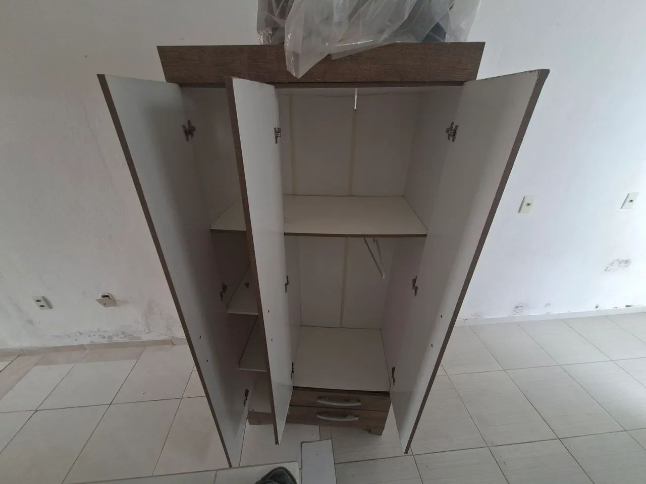 Guarda roupa 