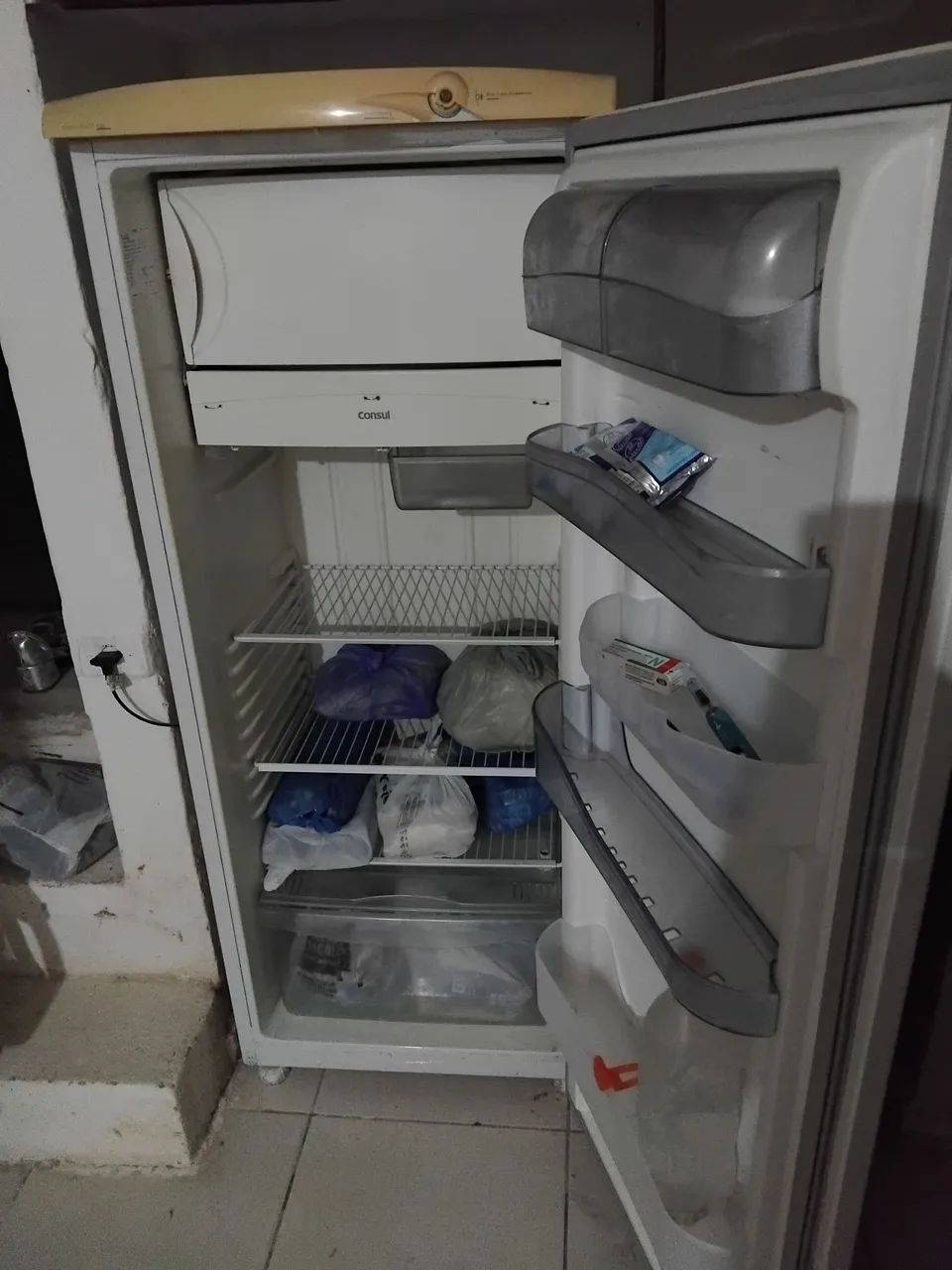 Geladeira consul 320L - Foto 2
