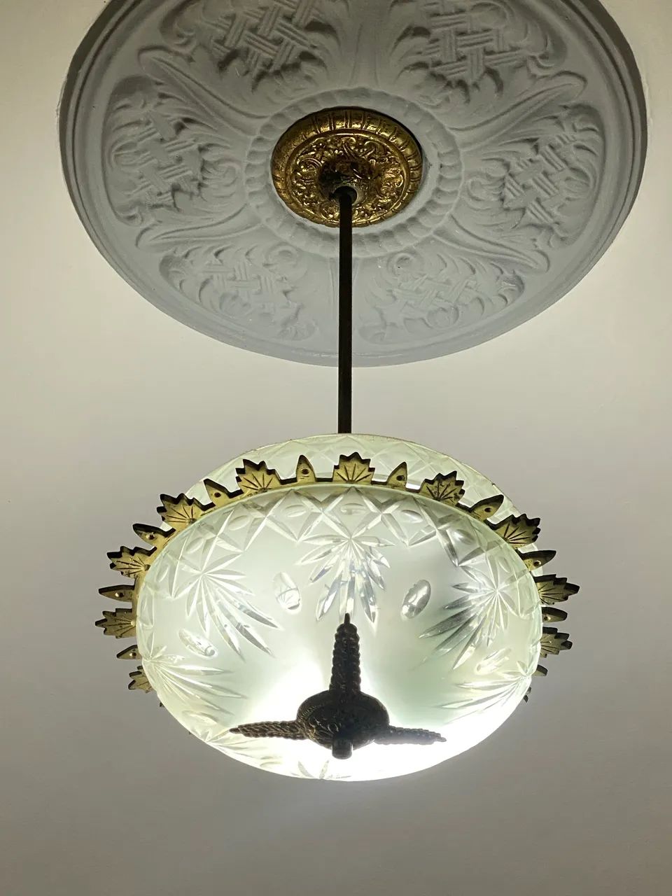 Lustre pendente Clássico 