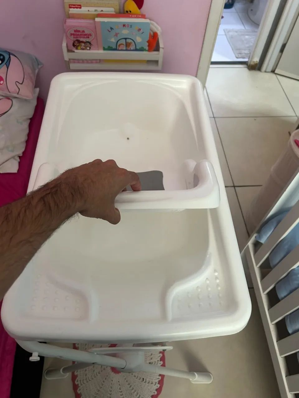 Vendo banheira com pedestal em ótimo estado  - Foto 3
