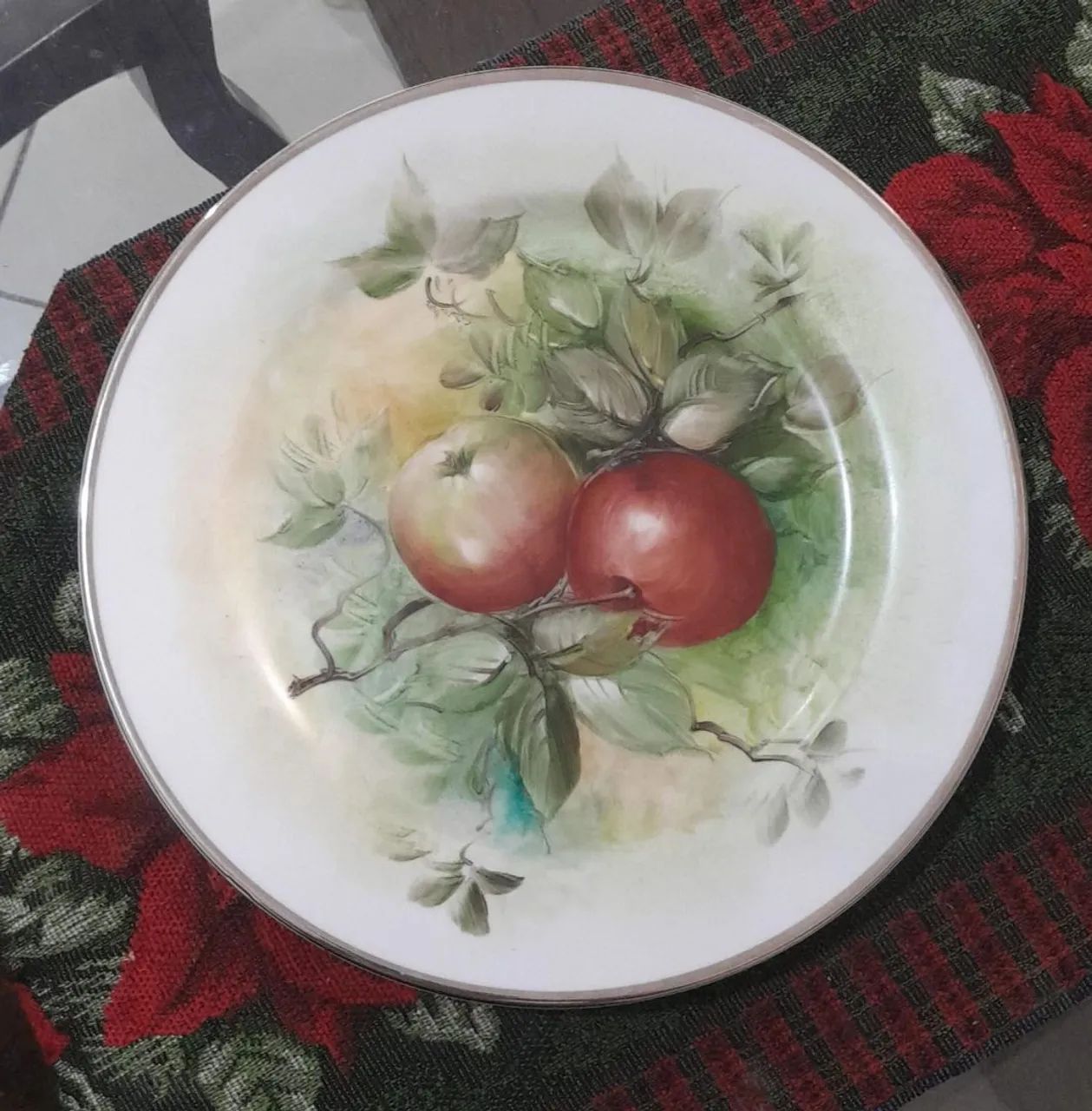 Prato porcelana Schmidt pintado a mão 