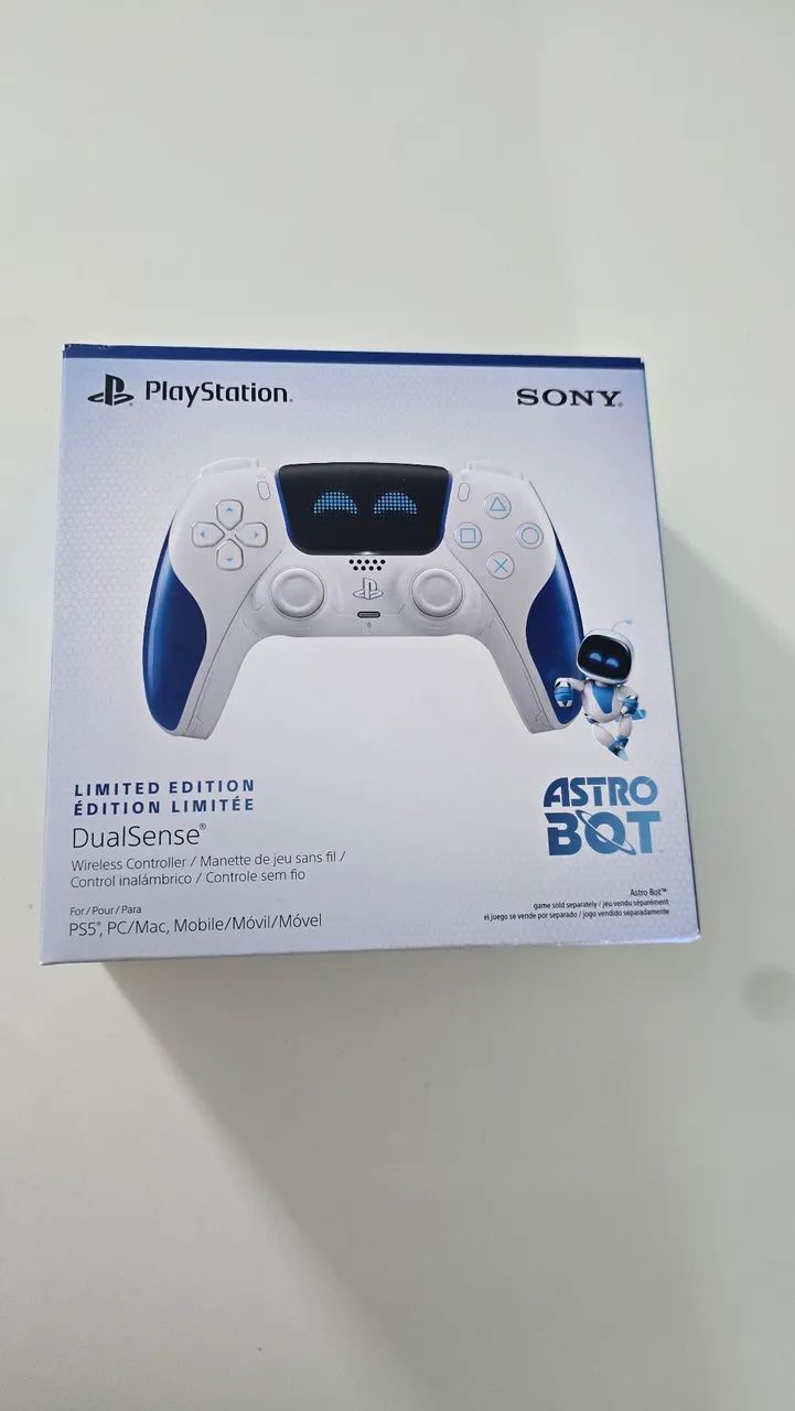 Dualsense astro bot 