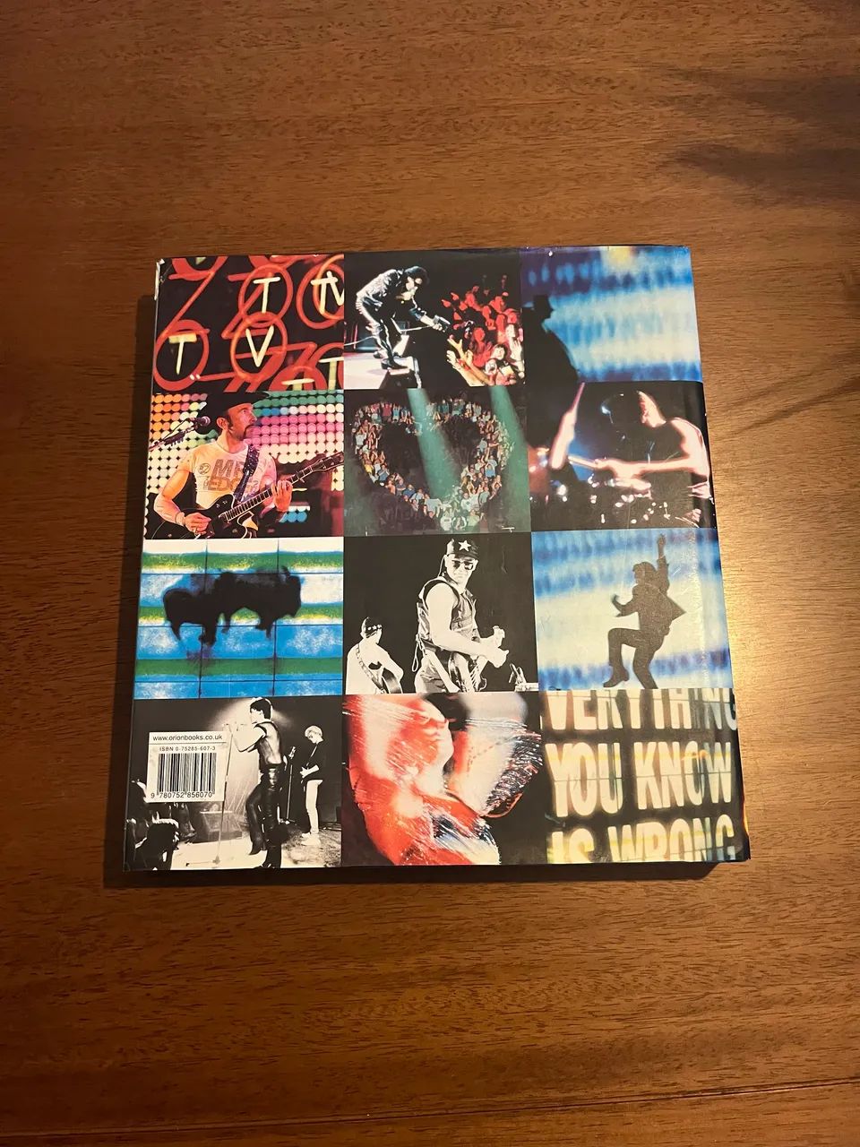 U2 - Livro U2 Show - Foto 5