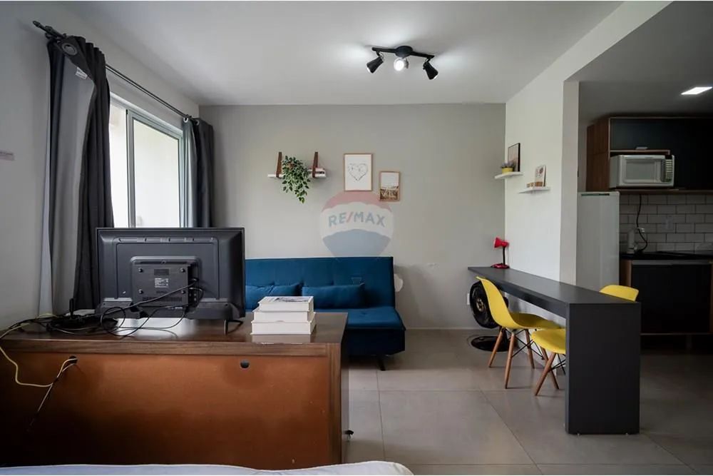 Studio mobiliado com 1 quarto, 27 m², à venda - São Pedro