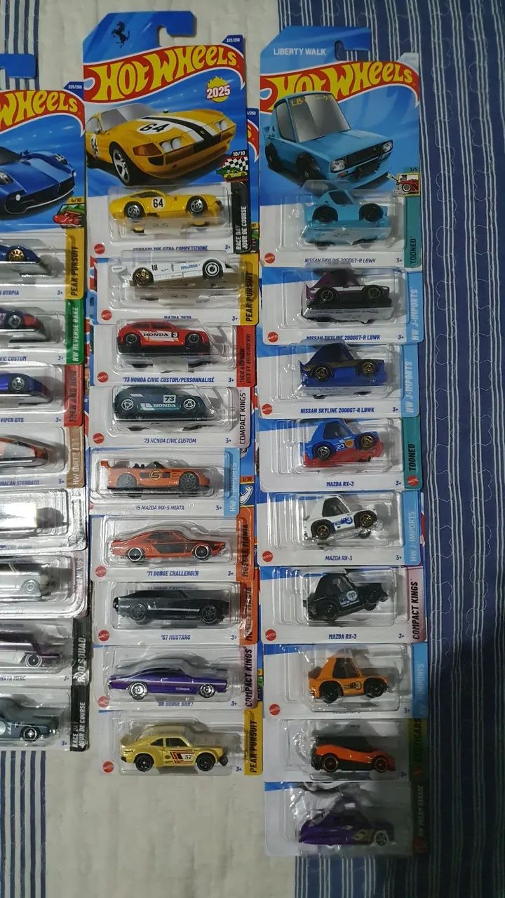 Lote de carrinhos Hot Wheels  - Foto 3