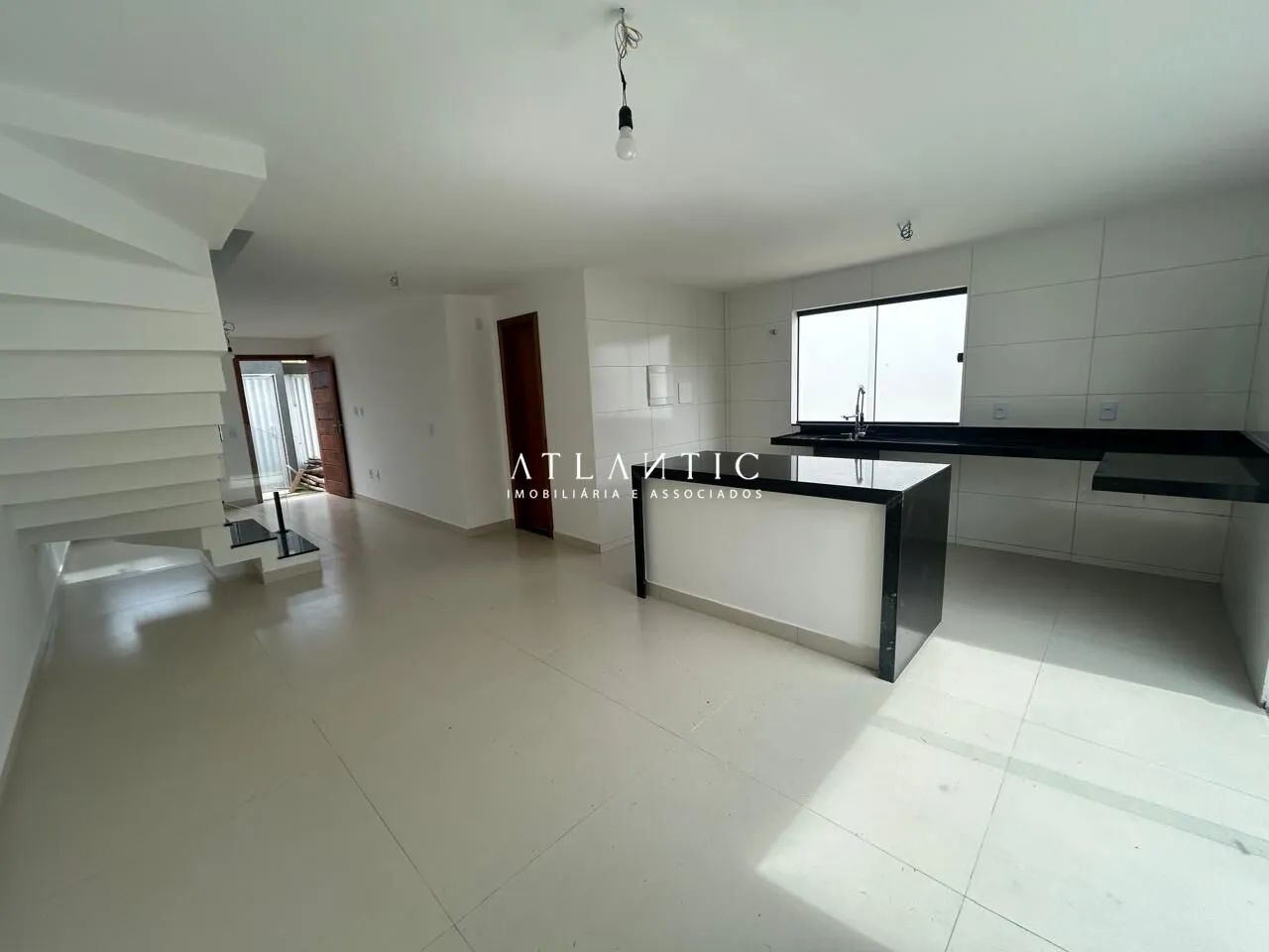 Casa Duplex com 3 quartos e 117 m² - Ponta da Fruta - V.V. / ES - Foto 5