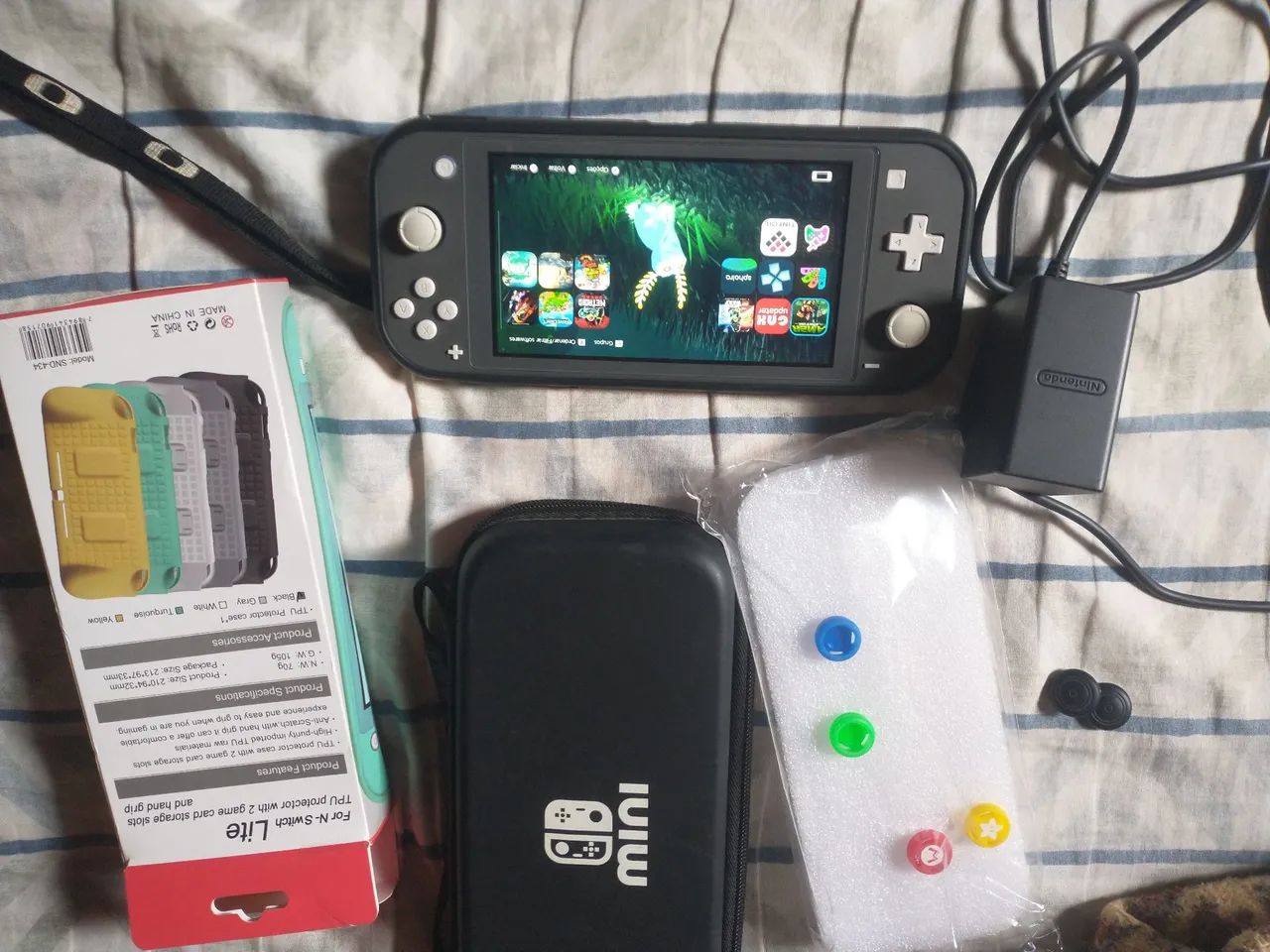 Nintendo switch lite desbloqueado completo com Assessórios  - Foto 3