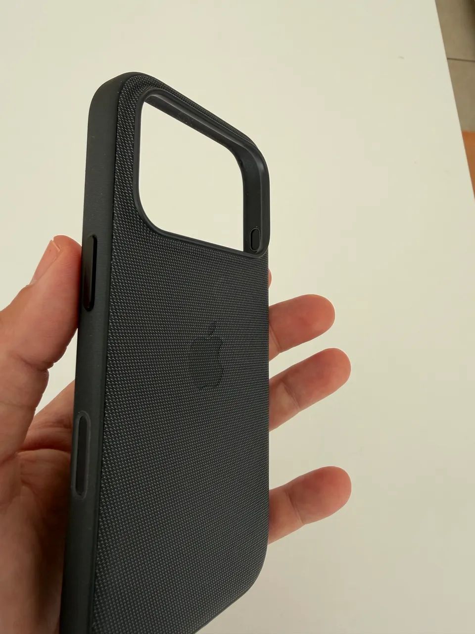 Capa Case Iphone 17 (Original Apple) NOVO - TechWoven - Foto 2