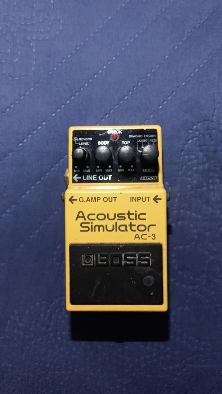 Pedal BOSS Acustic Simulator AC-3 