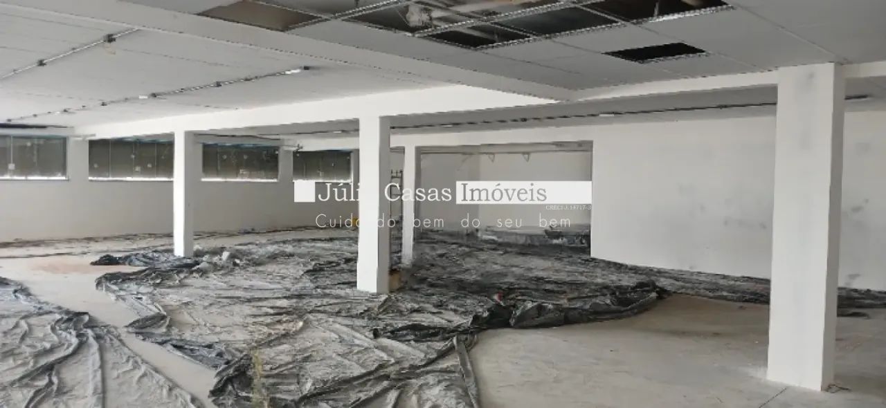 Salão Comercial de 586m² (novo) com portas de aço de 8,00m² - Foto 5