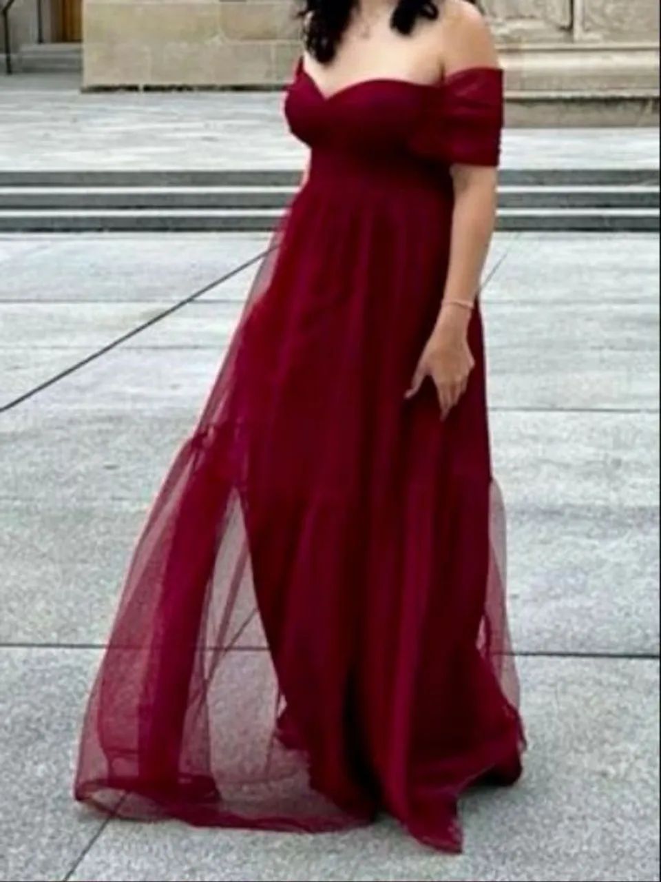 Vestido elegante de tule longo e vinho - Foto 5