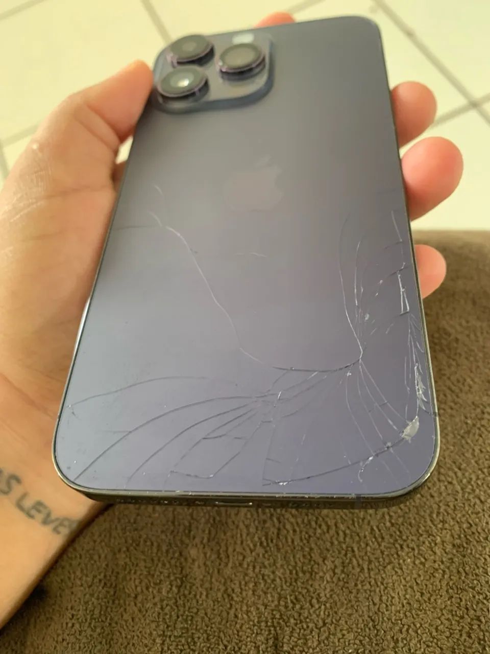 IPhone 14 Pro Max 128GB - Foto 2