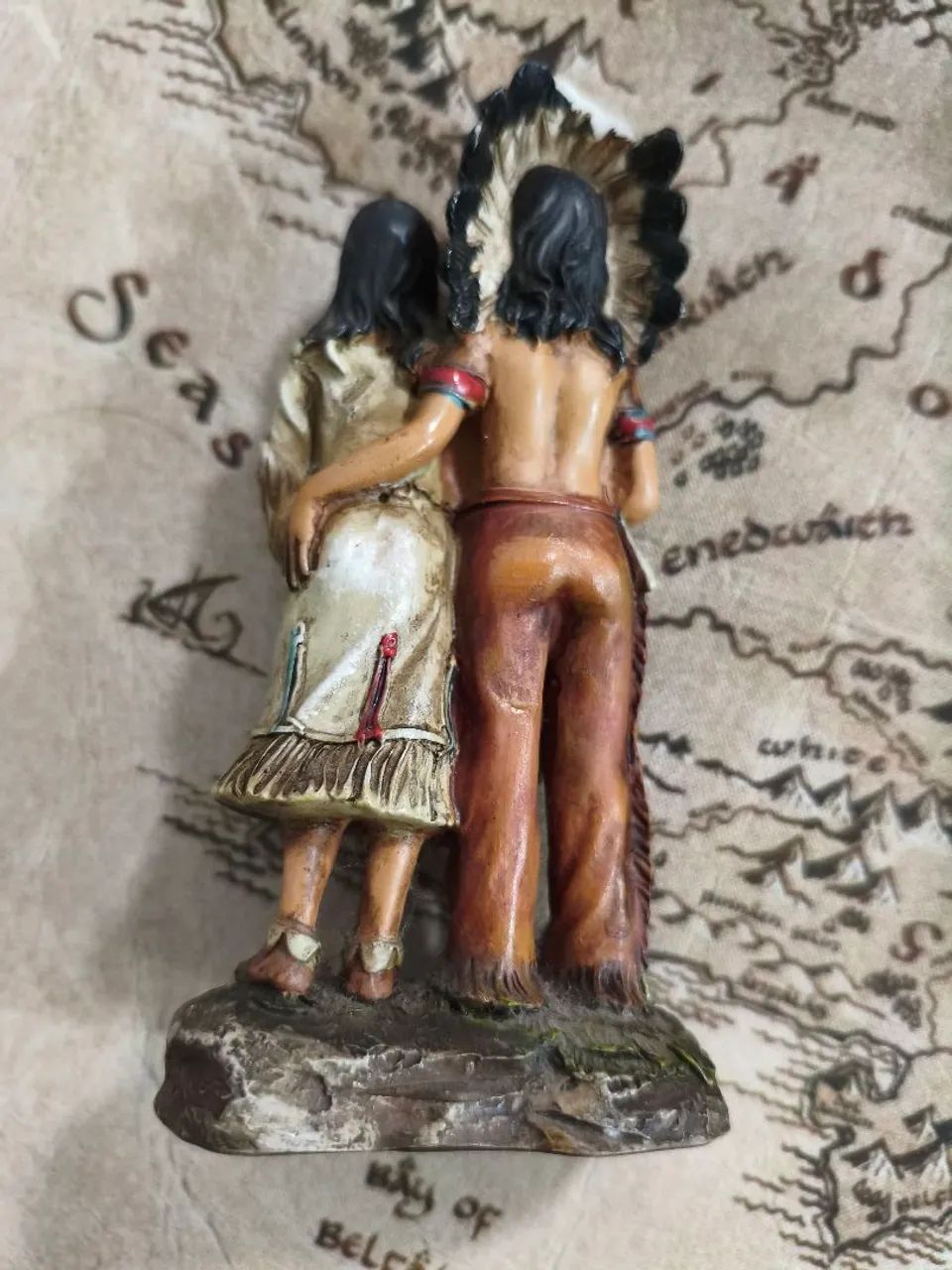 Miniatura casal de indígenas com bebe decorativo - Foto 3