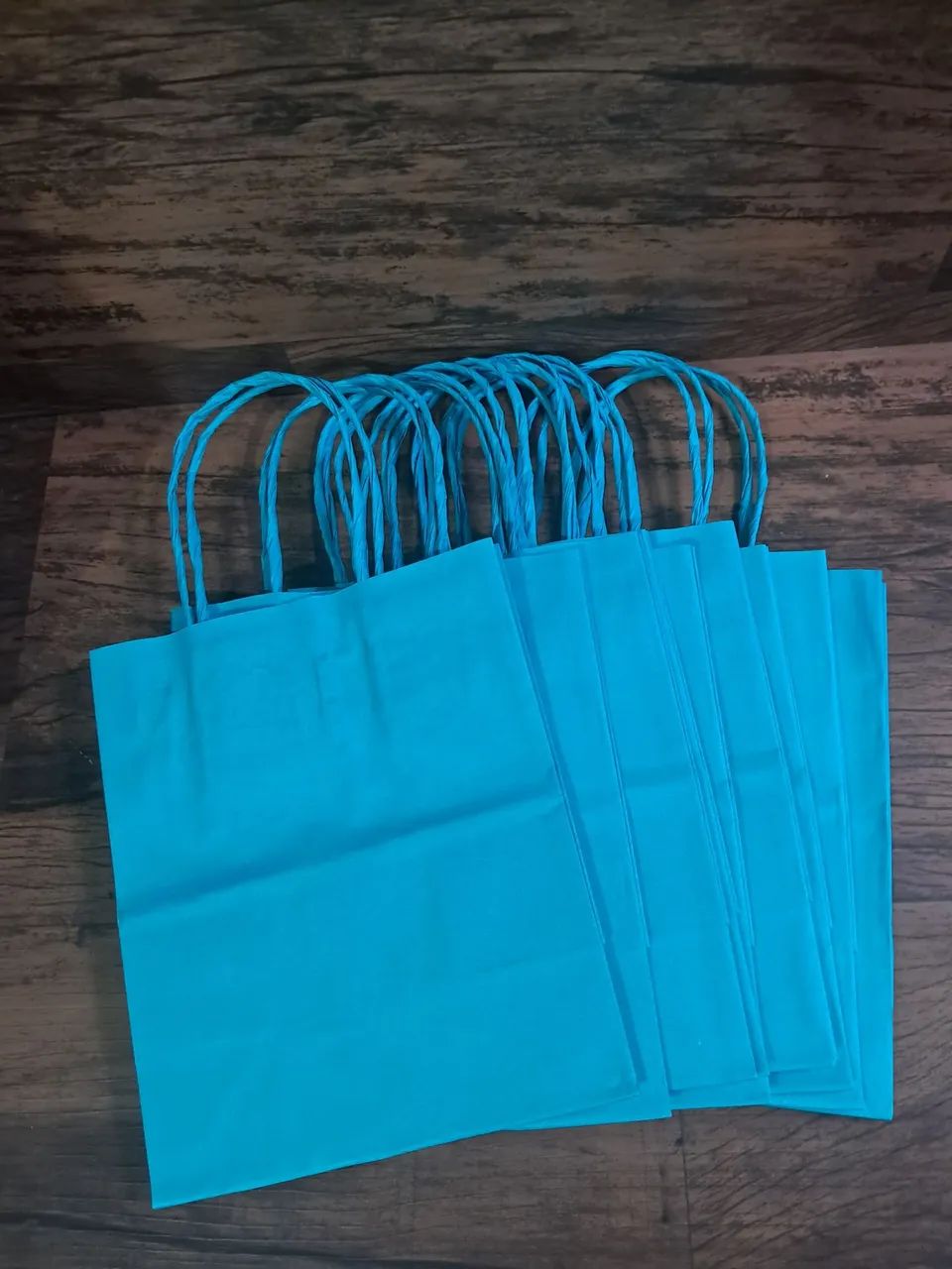 Kit 8 mini sacolas de papel grosso e resistente  - Foto 2