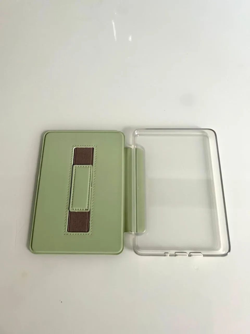 Capa de Acrílico Kindle C2V2L3 com Alça de Mão