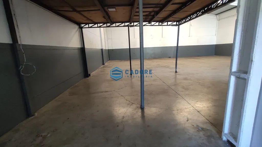 PAVILHÃO 418m² NO ANA RECH - Foto 5