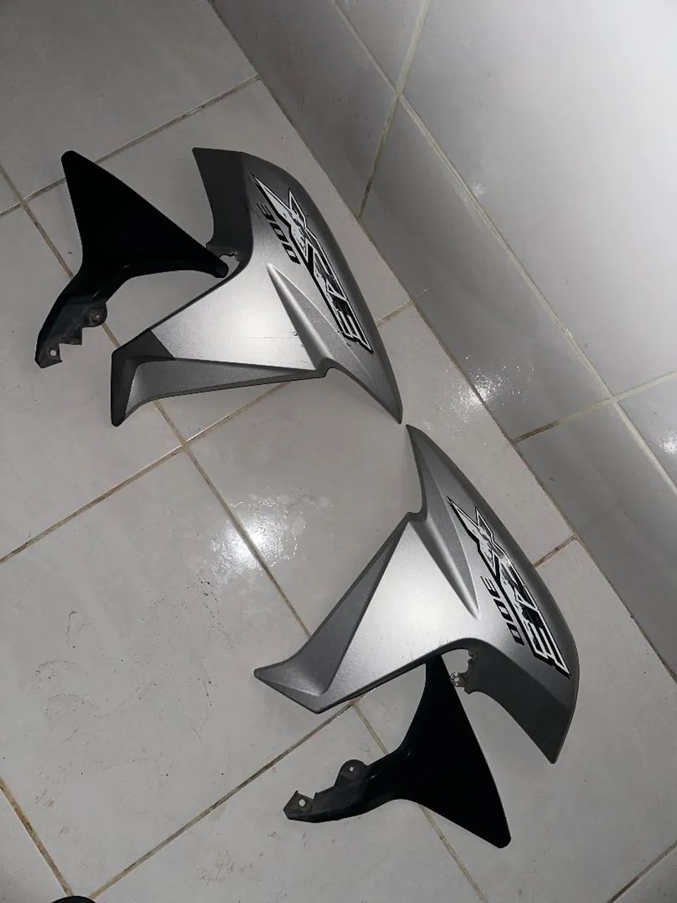 XRE 300 Tank Side Fairings – Read the description