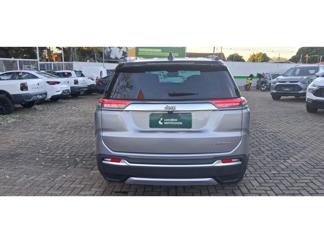 Jeep Commander Limited T270 1.3 TB Flex AUT 2023 - Foto 6