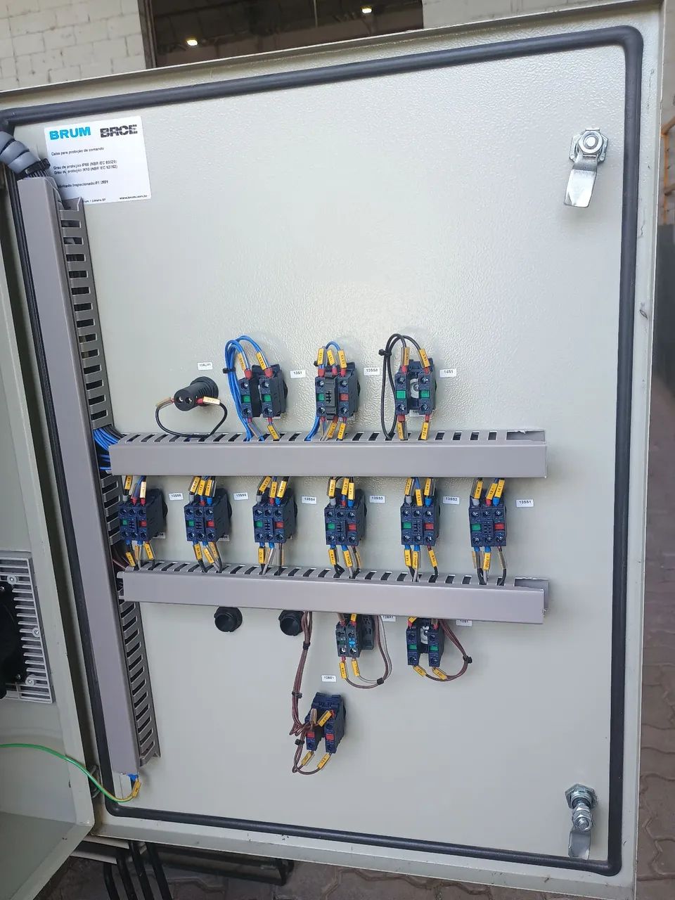 Quadro elétrico de comando. - Foto 3