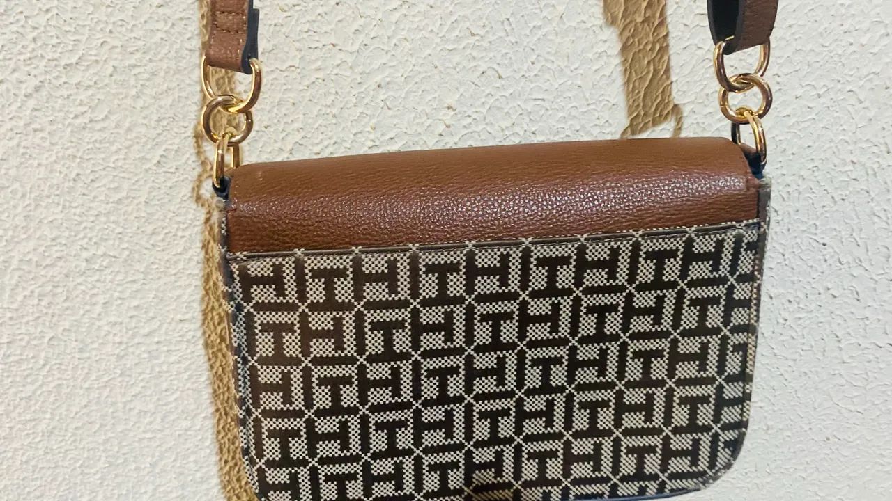 Bolsa Tommy Hilfiger tiracolo - Foto 3