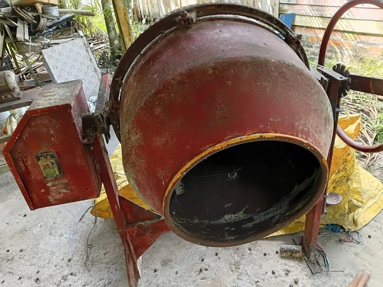 Bitoneira 