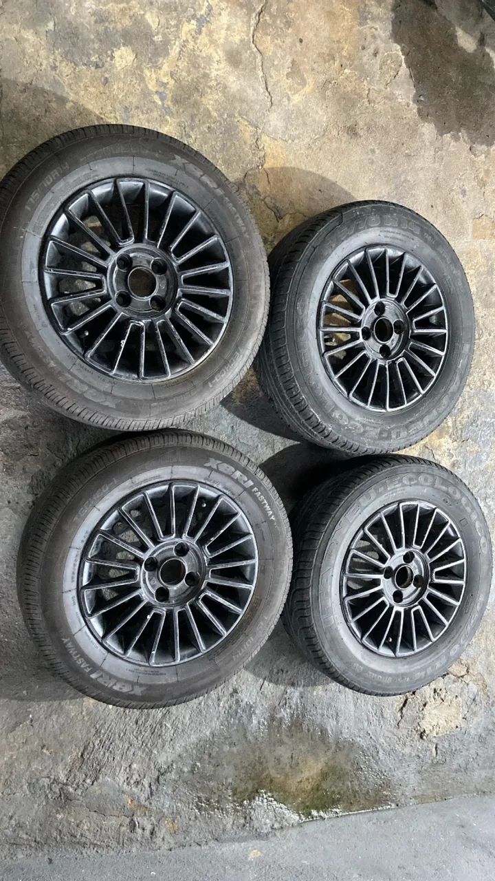 Jogo de rodas aro 14 original Up tsi