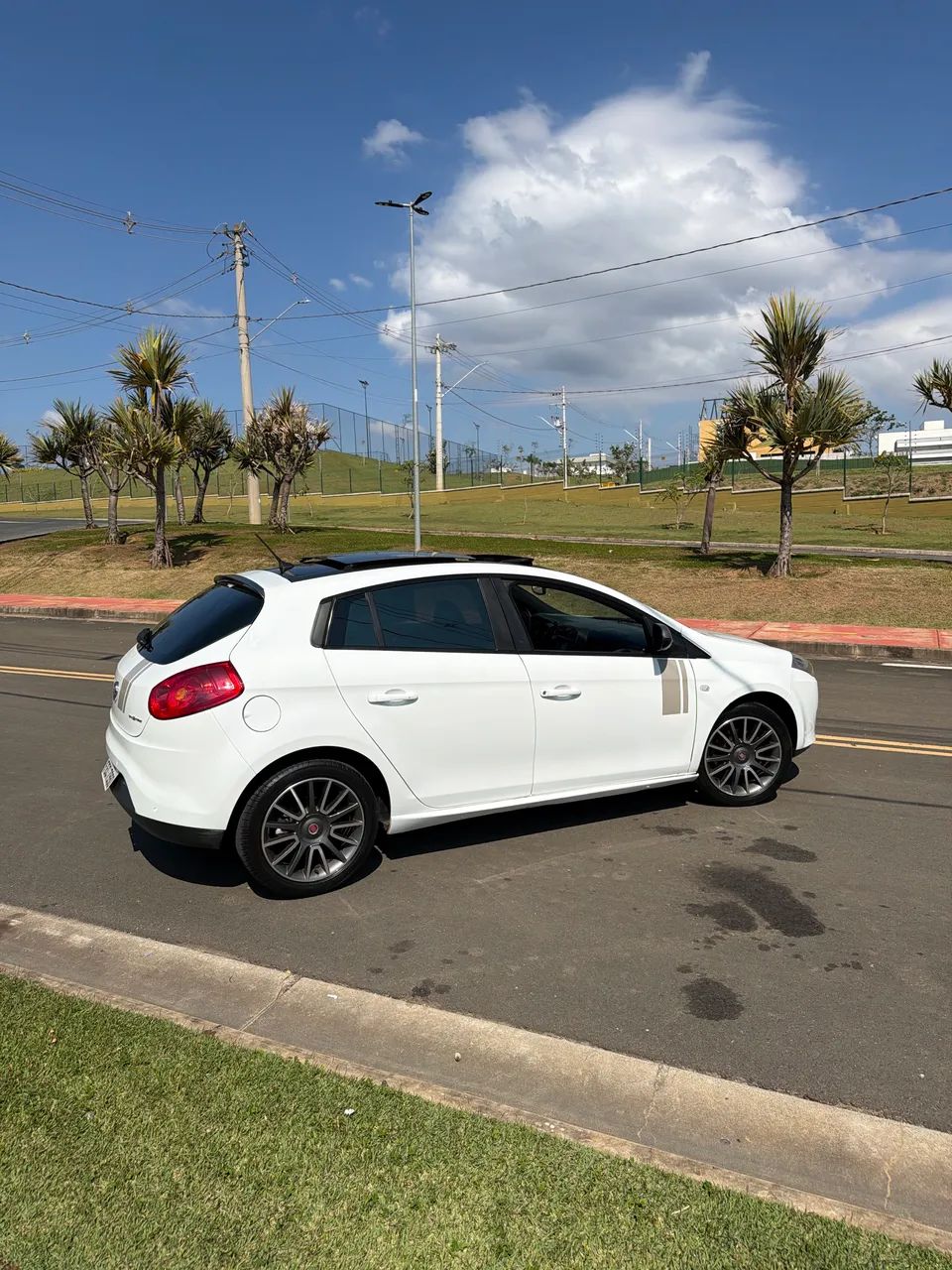 Fiat Bravo Sporting 1.8 Flex 16V 5P 2013 - Foto 3