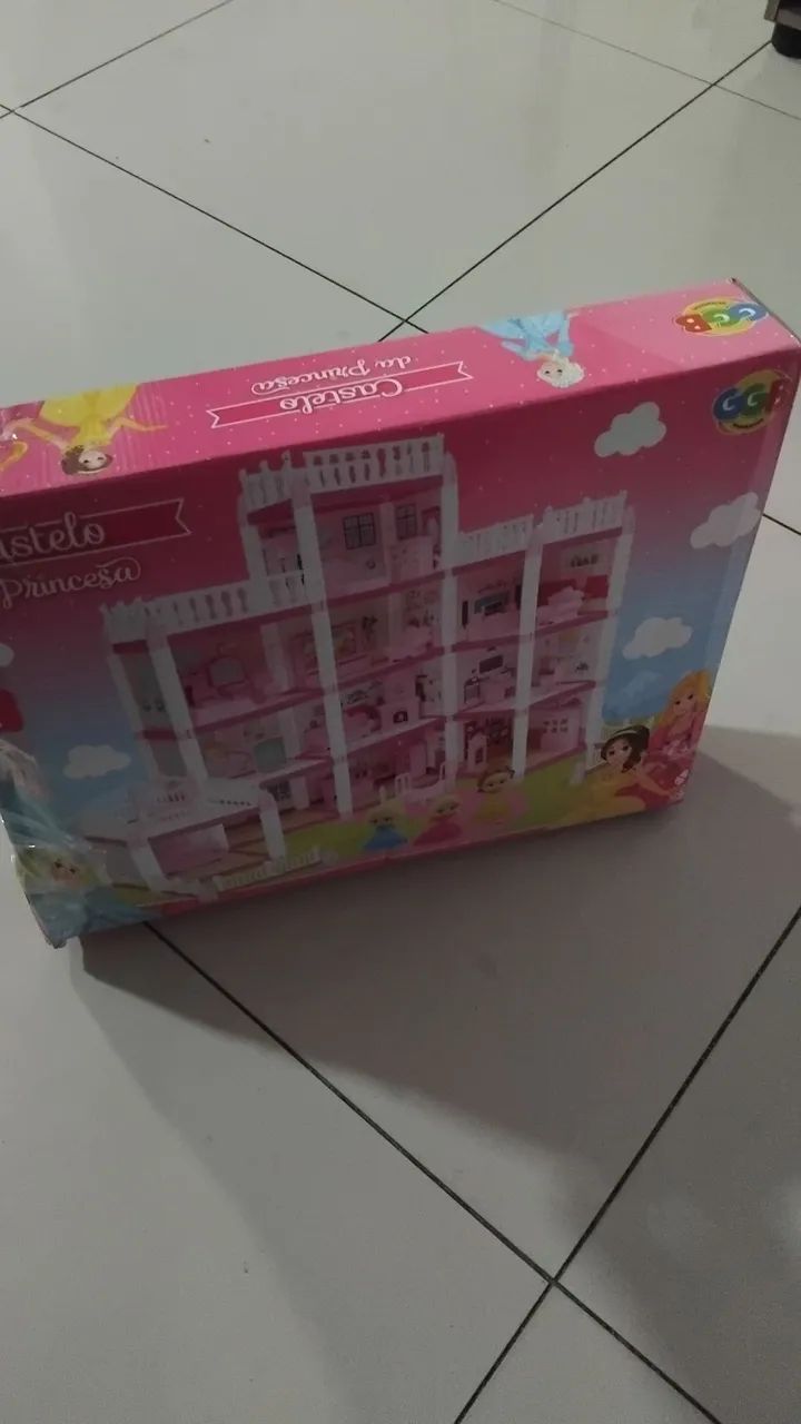 CASA DAS PRINCESAS 240 PEÇAS  - Foto 2