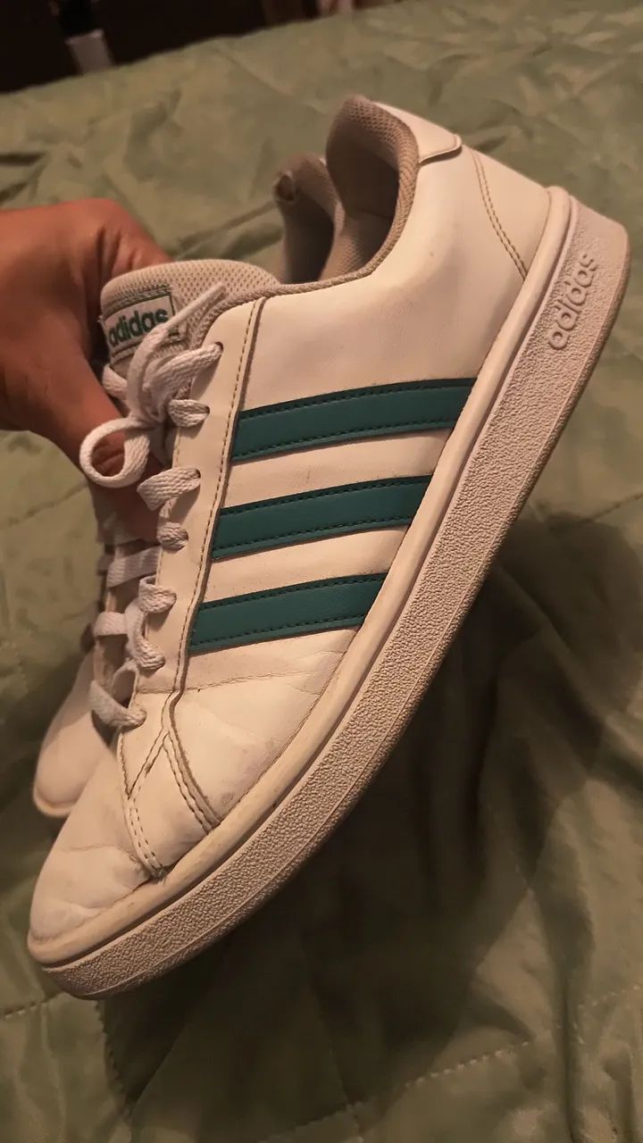Tenis Adidas casual - Foto 3