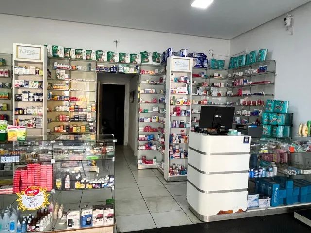 Vendo Drogaria no Centro de Goianésia/GO - Foto 3