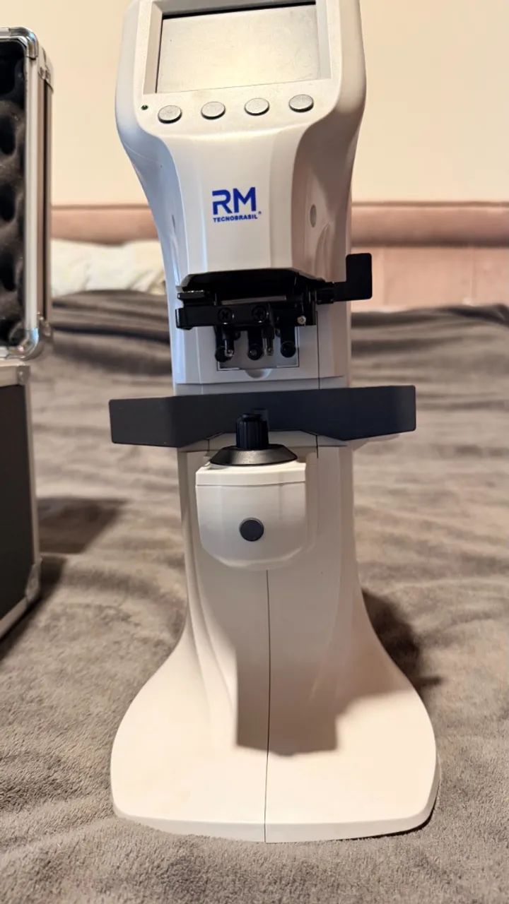 Lensômetro automático RM Tecnobrasil -  com maleta e manual - Foto 3