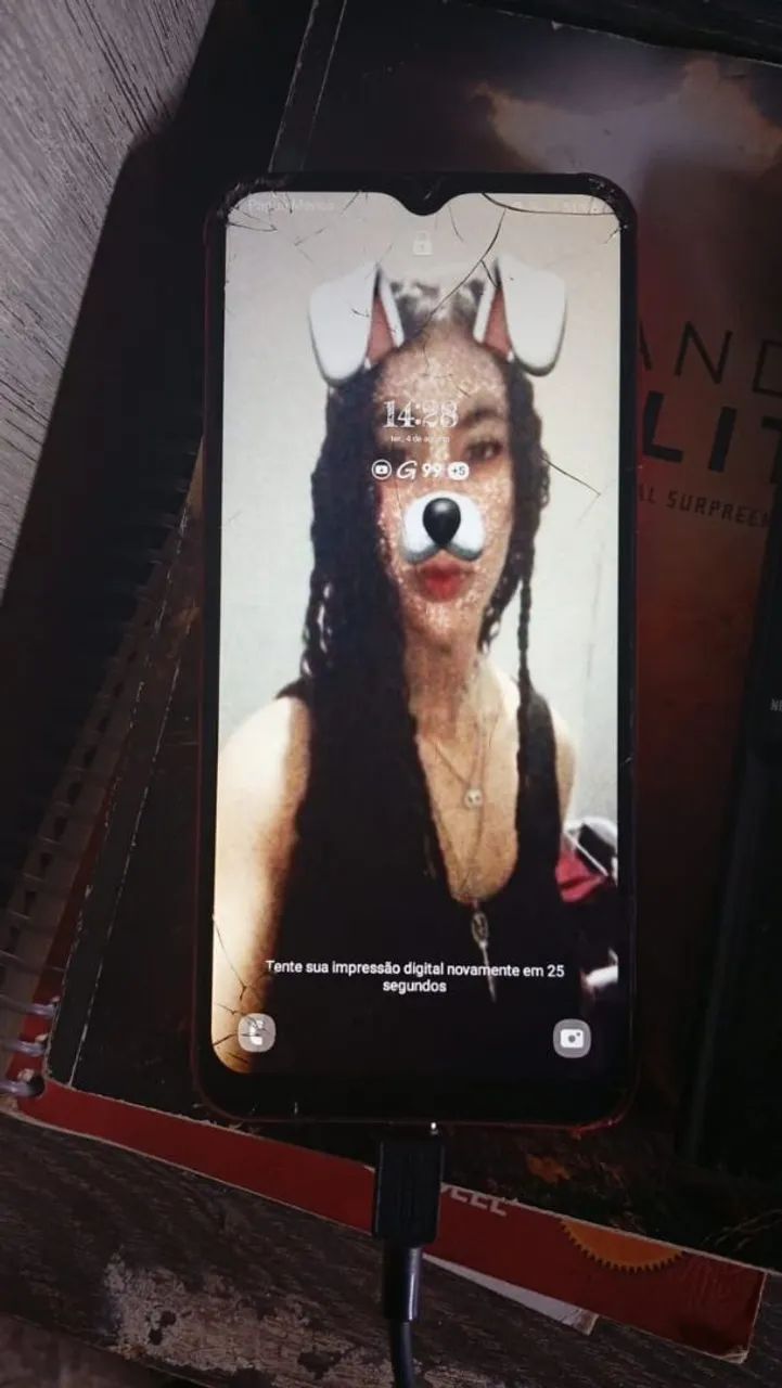 Estou vendendo esse celular muito bom 64gb - Foto 2