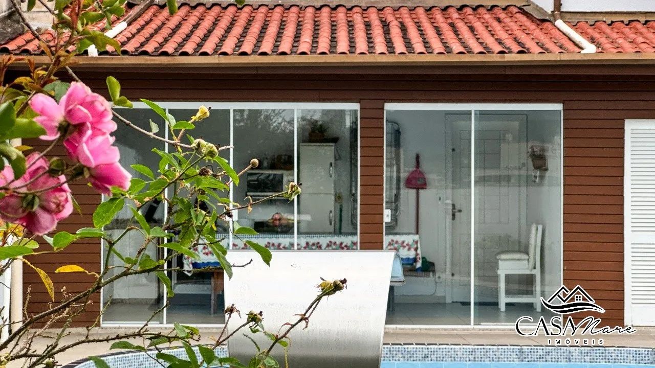 Casa à venda no bairro Agronômica