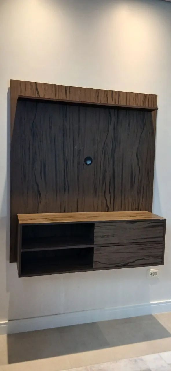 Painel de TV com Bancada Suspensa  - Foto 3