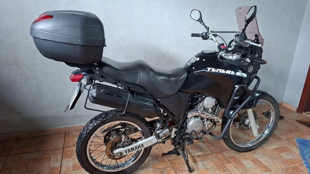 Tenere 250