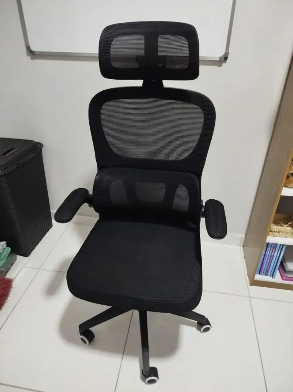Cadeira Ergonômica Luvinco B500  - Nova - Foto 2