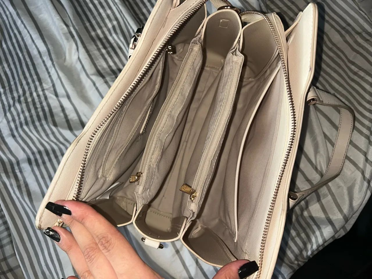 Bolsa Constace off white seminova  - Foto 5