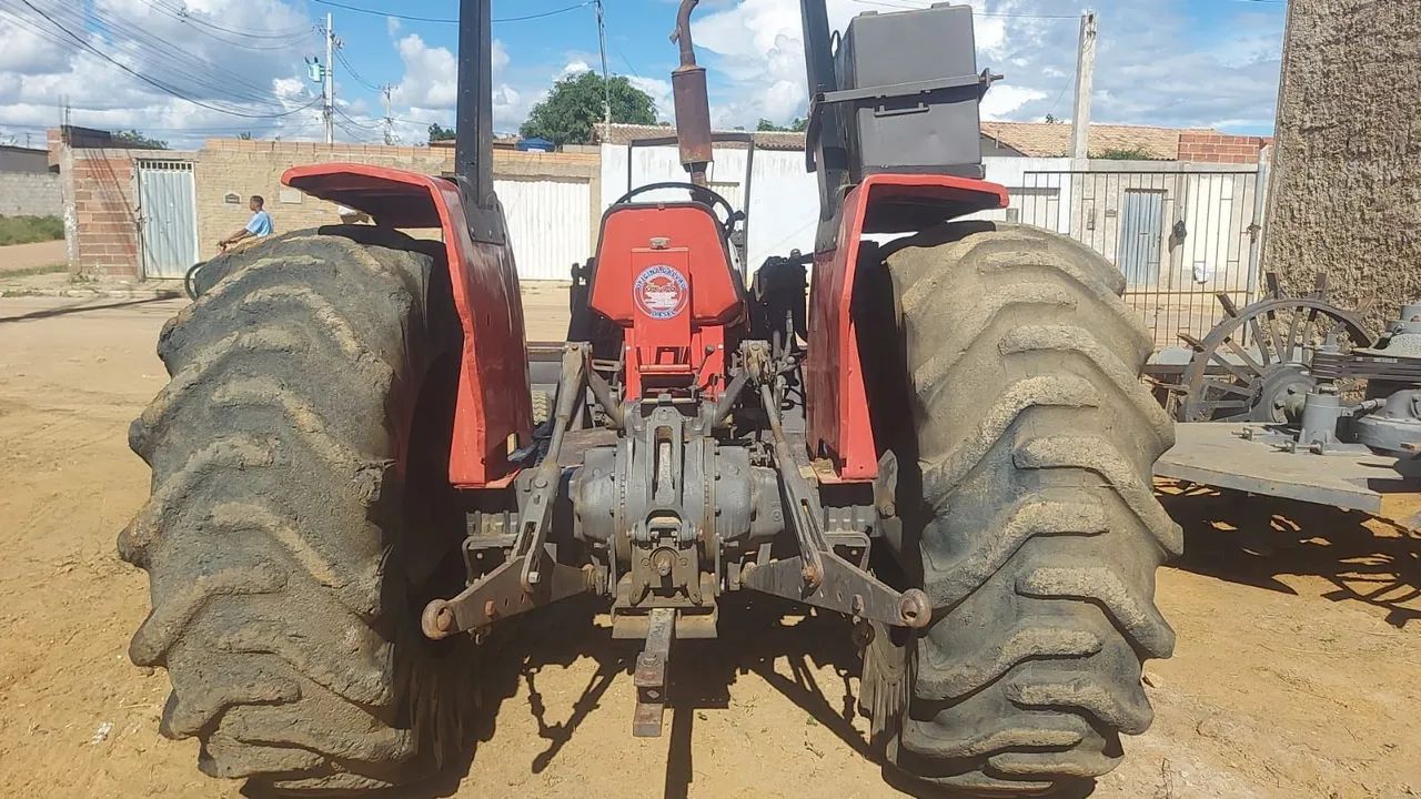 Trator Massey 296